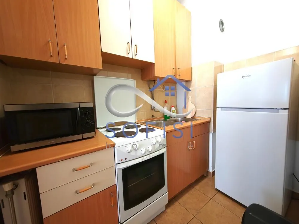 Izdavanje, dvosoban stan, 45m², Grbavica, Novi Sad Sve Podlokacije