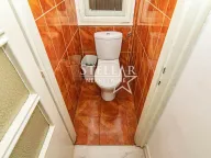 Izdavanje, dvosoban stan, 85m², Centar, Podgorica - image 4