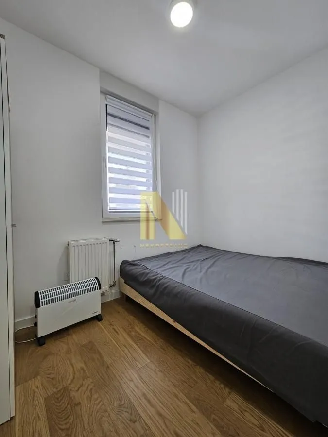 Izdavanje, jednosoban stan, 34m², Bulevar Evrope, Novi Sad Sve Podlokacije