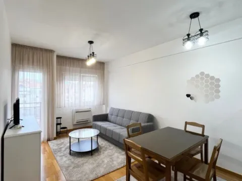 Izdavanje, jednosoban stan, 45m², Zabjelo, Podgorica - image 1