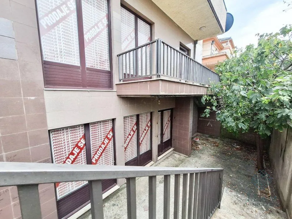 Sale, office space, 323m², Stari Aerodrom, Podgorica