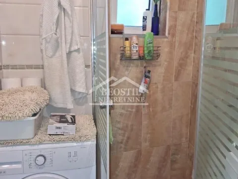 Izdavanje, trosoban stan, 60m², Stari Grad, Beograd - image 9