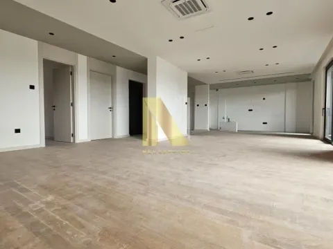 Sale, apartment, 221m², Bulevar patrijarha Pavla, Novi Sad Sve Podlokacije - image 4