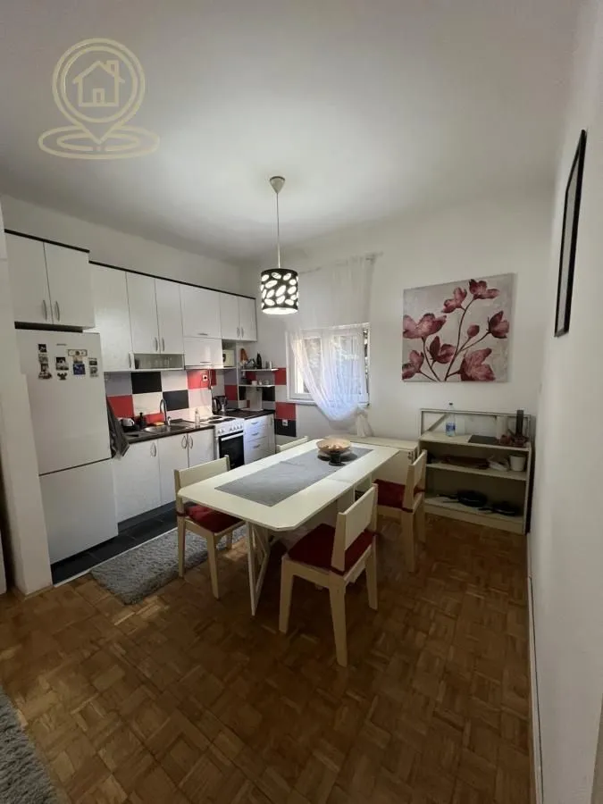 Rent, two bedroom apartment, 52m², Vračar Sve Podlokacije, Beograd