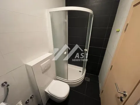 Izdavanje, jednosoban stan, 28m², Bulevar Evrope, Novi Sad Sve Podlokacije - image 9