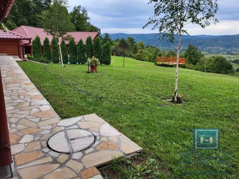 Prodaja, kuća, 228m², Velike Pčelice, Kragujevac
