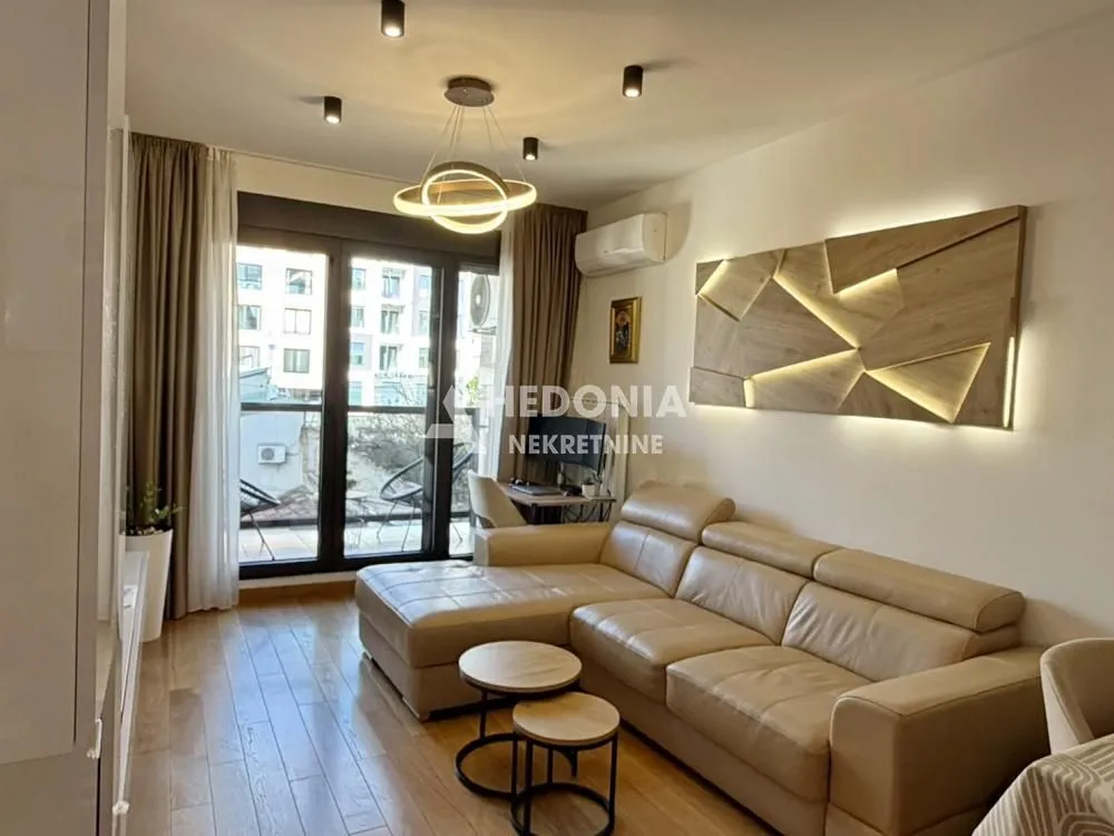 Prodaja, dvosoban stan, 51m², Južni Bulevar, Vračar Sve Podlokacije