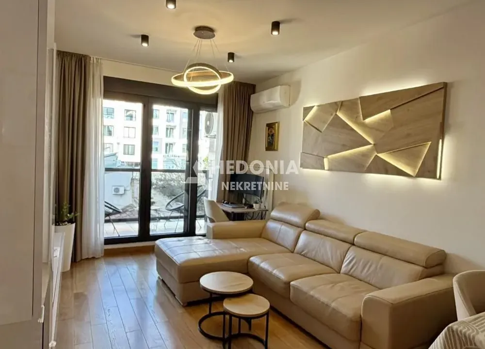 Prodaja, dvosoban stan, 51m², Južni Bulevar, Vračar Sve Podlokacije