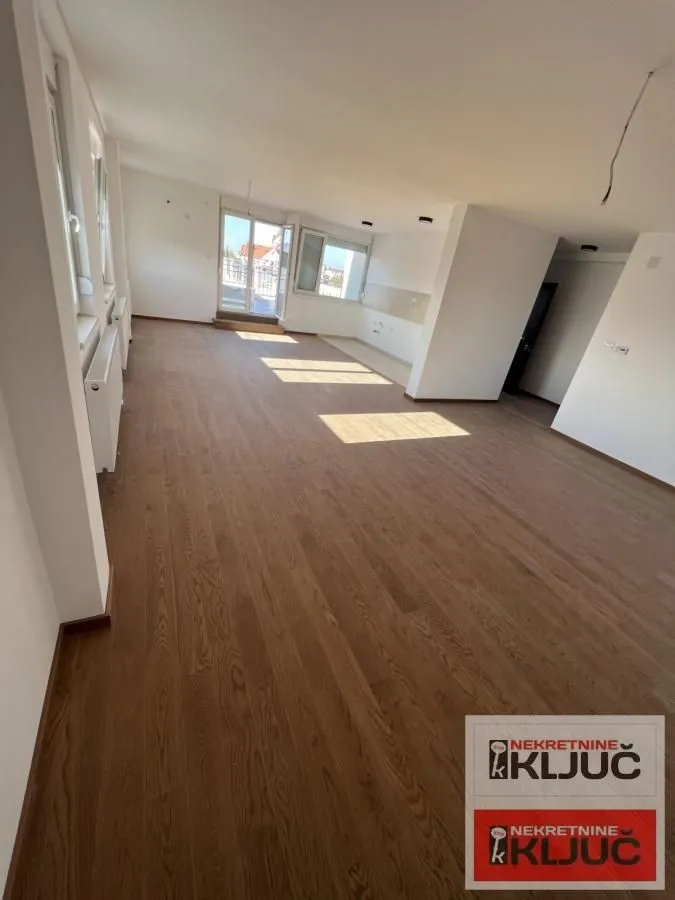 Prodaja, stan, 207m², Telep, Novi Sad Sve Podlokacije