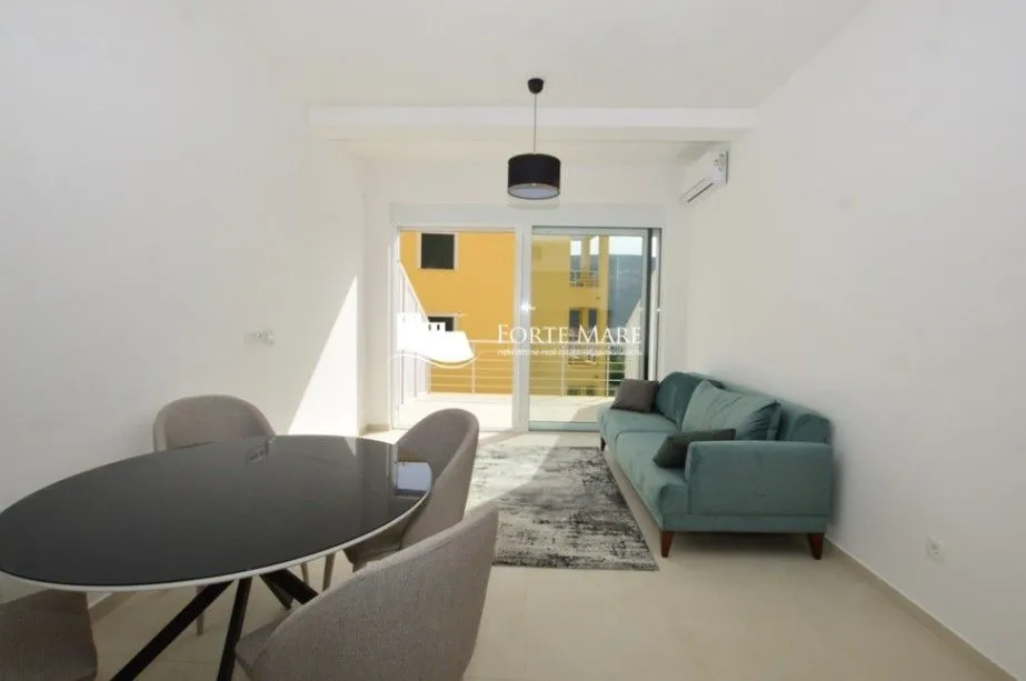 Prodaja, jednosoban stan, 55m², Đenovići, Herceg Novi
