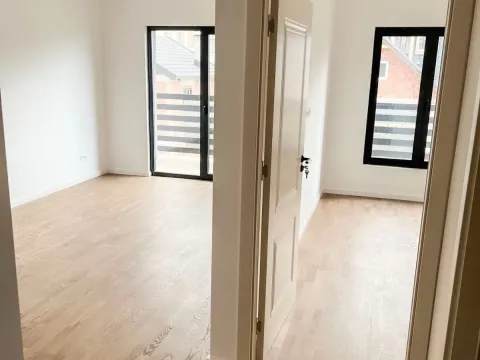 Prodaja, jednosoban stan, 46m², Kolašin, Crna Gora - image 4