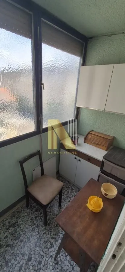 Izdavanje, trosoban stan, 75m², Grbavica, Novi Sad Sve Podlokacije