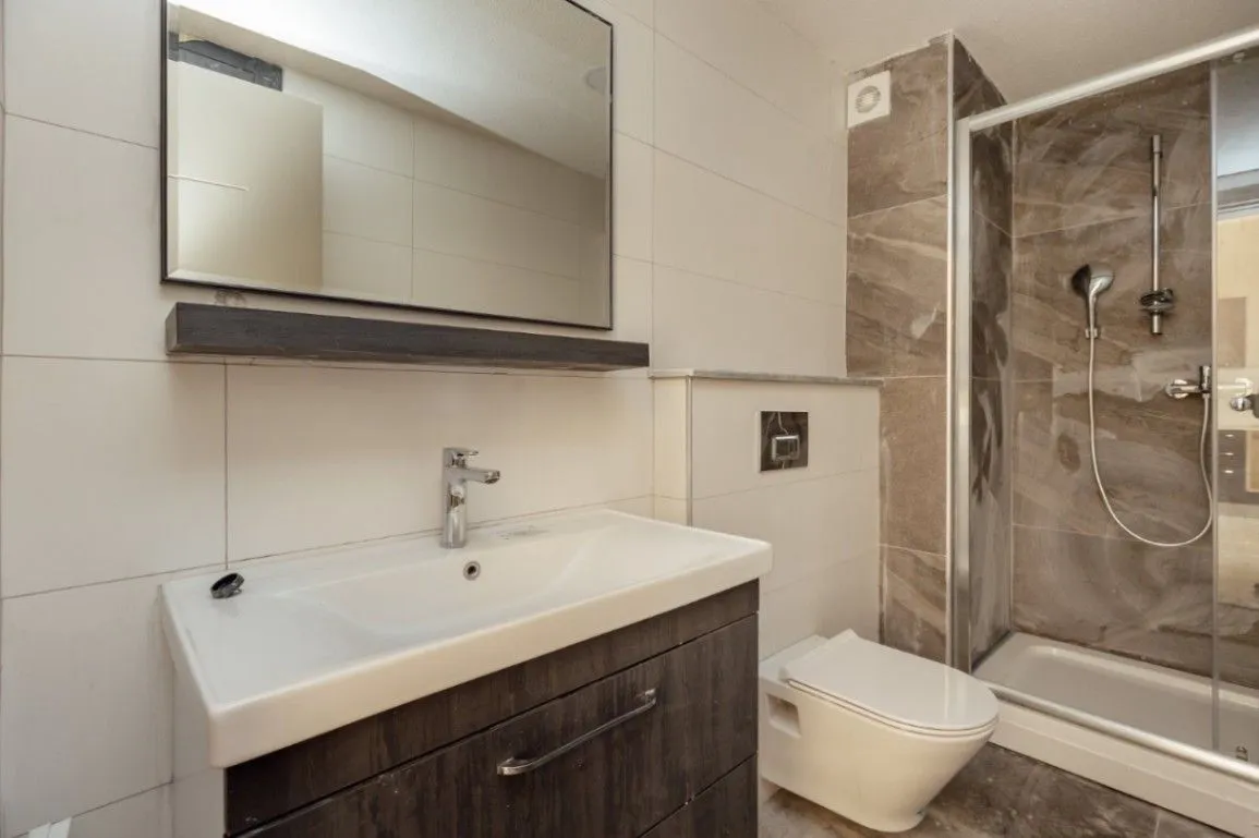 Prodaja, jednosoban stan, 70m², Topla, Herceg Novi