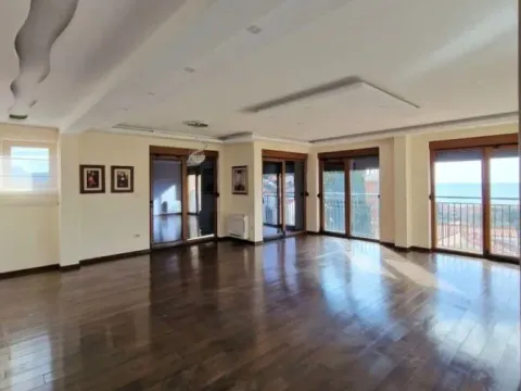 Prodaja, trosoban stan, 152m², Petrovac, Budva - image 2