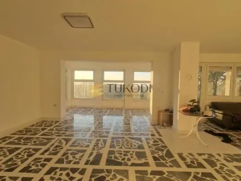 Prodaja, kuća, 550m², Sremska Kamenica, Petrovaradin - image 42