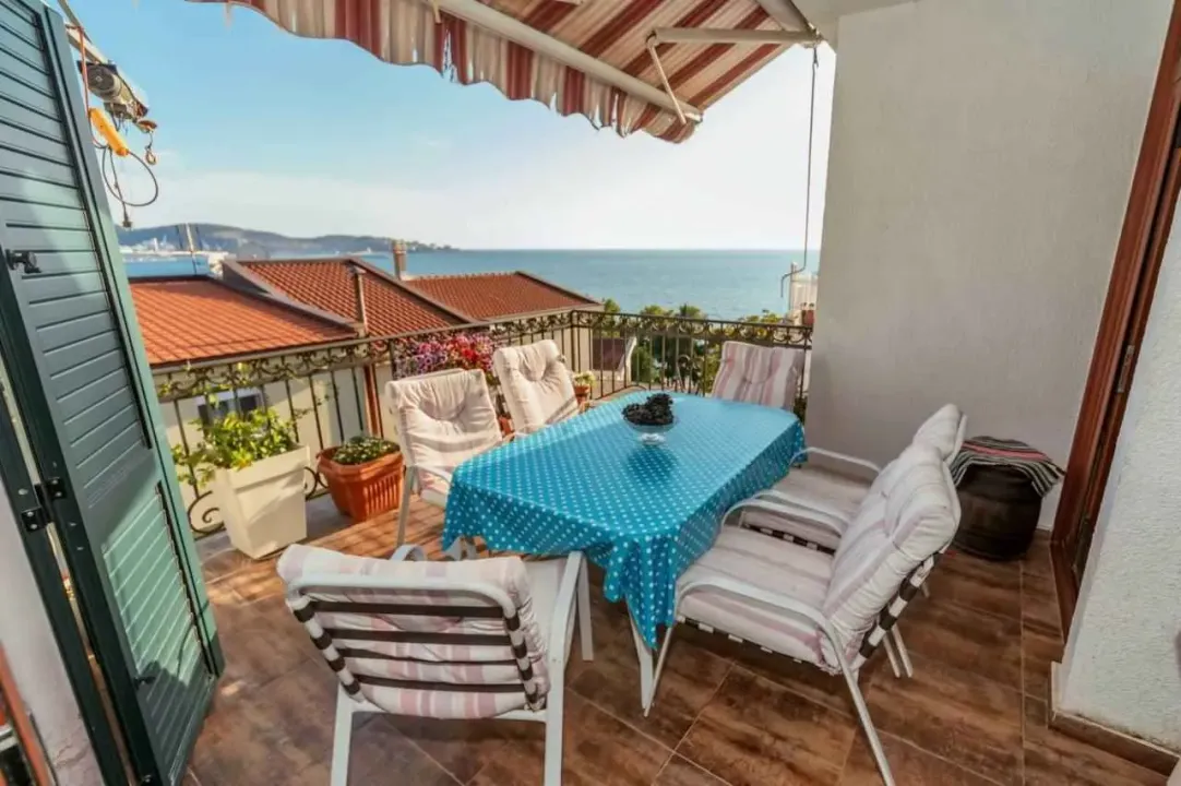 Sale, apartment, 168m², Šušanj, Bar