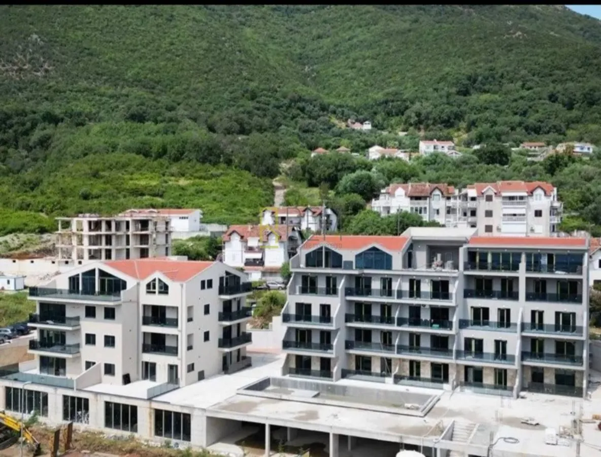 Sale, one bedroom apartment, 50m², Baošići, Herceg Novi