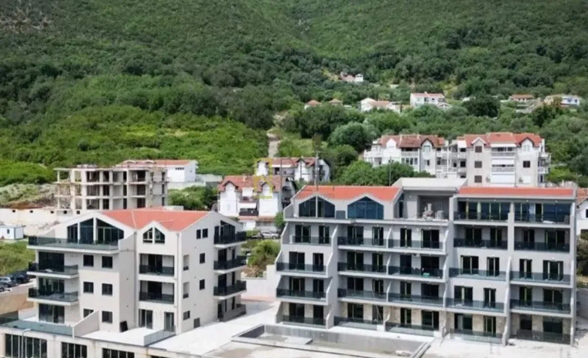 Sale, one bedroom apartment, 50m², Baošići, Herceg Novi