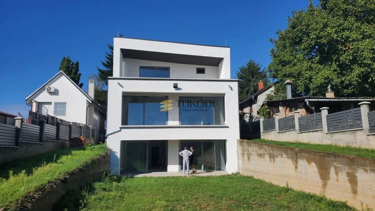 Prodaja, kuća, 425m², Irig, Srbija