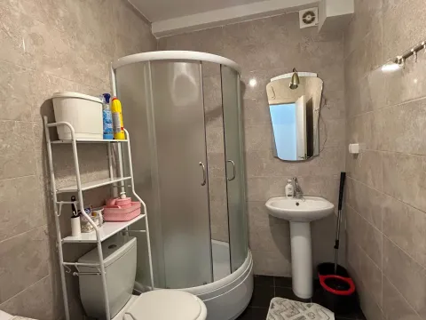 Rent, one bedroom apartment, 40m², Ljubović, Podgorica - image 10