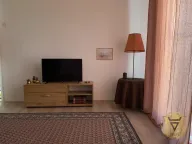 Izdavanje, dvosoban stan, 56m², Karaburma, Palilula Sve Podlokacije - image 2