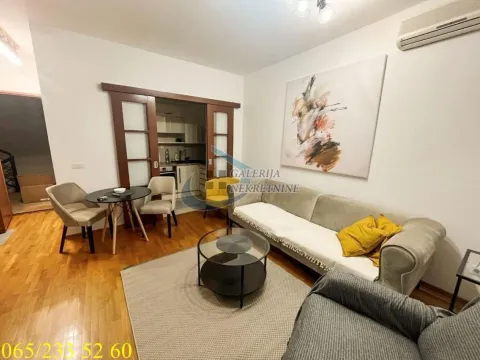 Prodaja, jednosoban stan, 37m², Vračar Hram, Vračar Sve Podlokacije - image 4