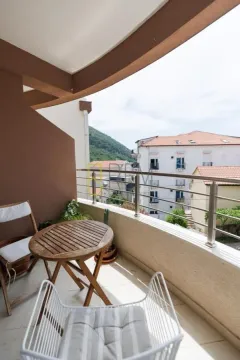 Sale, two bedroom apartment, 66m², Centar, Budva - image 11
