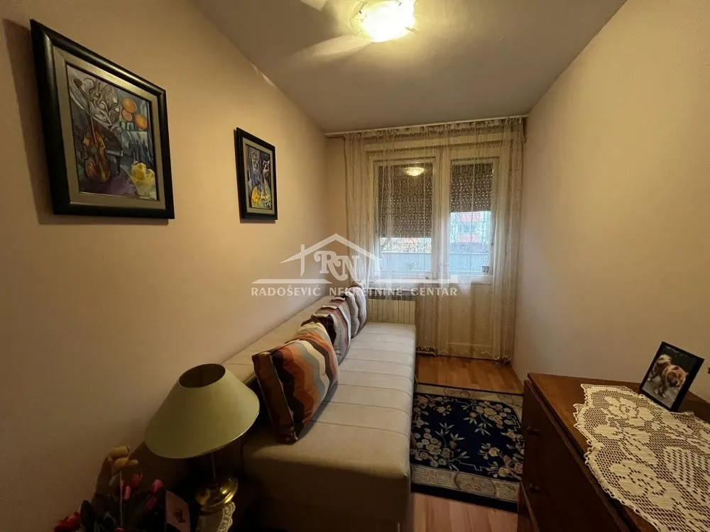 Sale, apartment, 110m², Karaburma, Palilula Sve Podlokacije