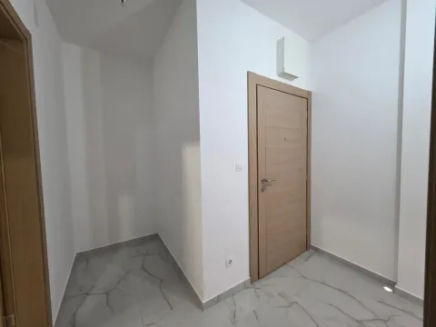 Sale, one bedroom apartment, 65m², Budva, Crna Gora - image 14