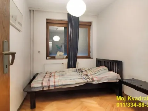 Sale, four bedroom apartment, 137m², Savski Venac, Beograd - image 11