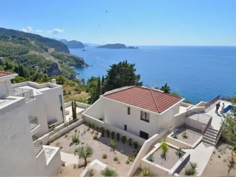 Prodaja, kuća, 270m², Reževići, Budva - image 2