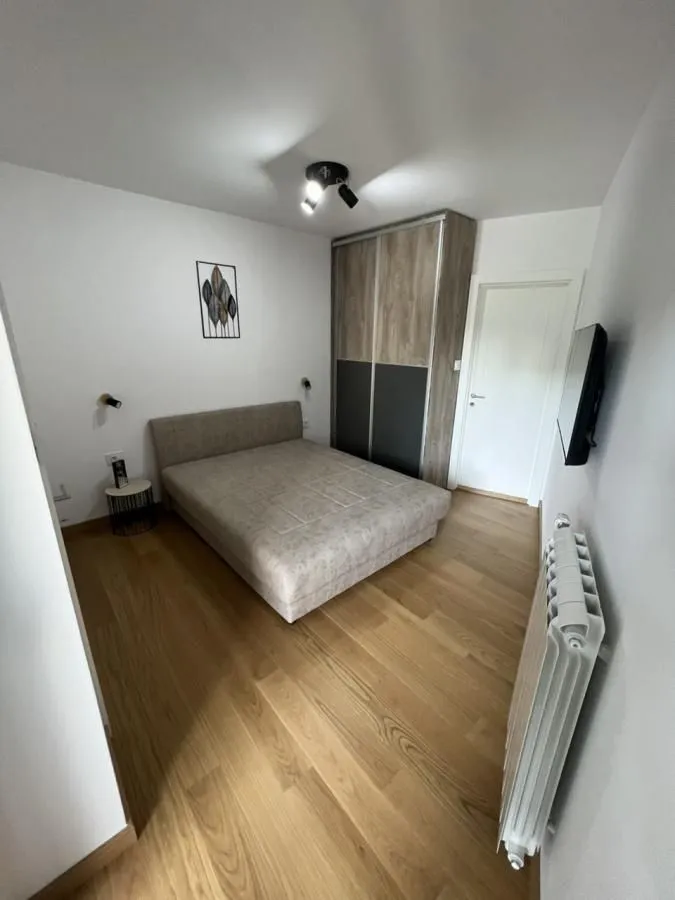 Prodaja, dvosoban stan, 48m², Rotkvarija, Novi Sad Sve Podlokacije