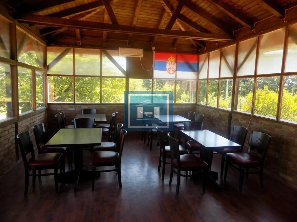 Prodaja, kuća, 389m², Karadjordjevo brdo, Paraćin