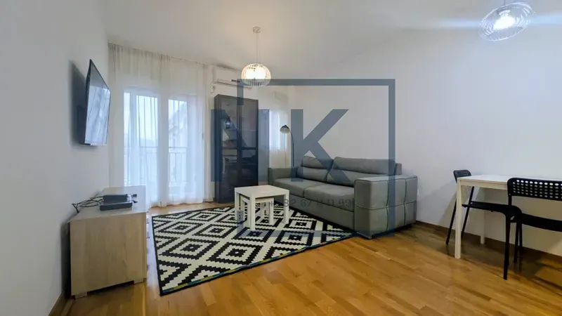 Prodaja, jednosoban stan, 43m², Stari Aerodrom, Podgorica