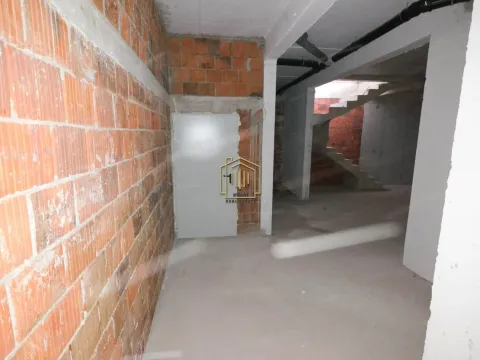 Rent, office space, 120m², Zabjelo, Podgorica - image 12