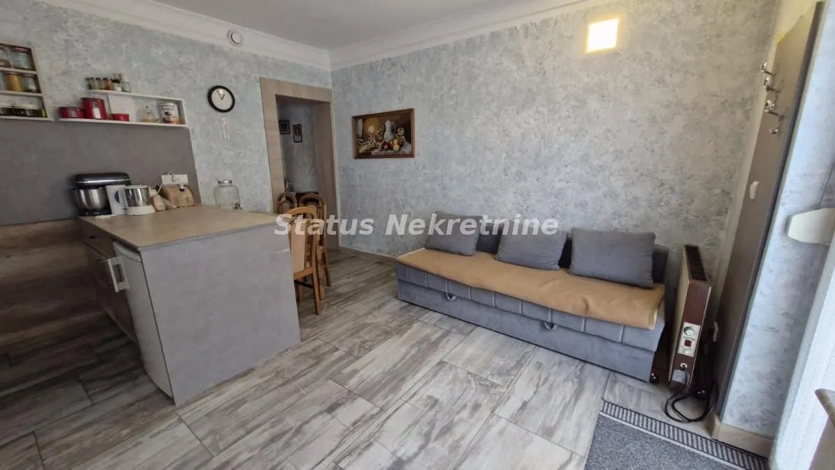 Prodaja, kuća, 310m², Klisa, Novi Sad Sve Podlokacije