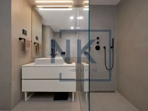 Sale, two bedroom apartment, 100m², Budva, Crna Gora - image 14