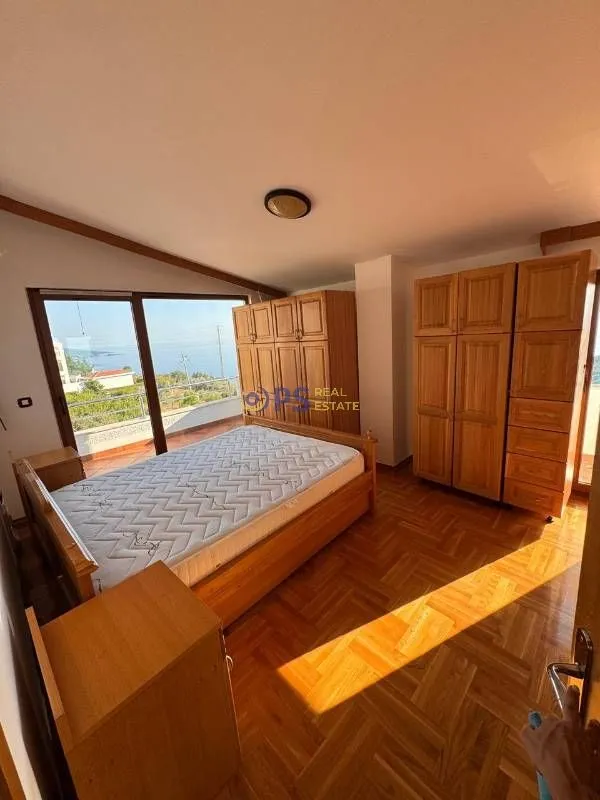 Rent, house, 140m², Bar, Crna Gora