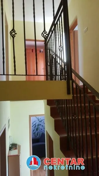 Sale, house, 246m², Donji Kokoti, Podgorica