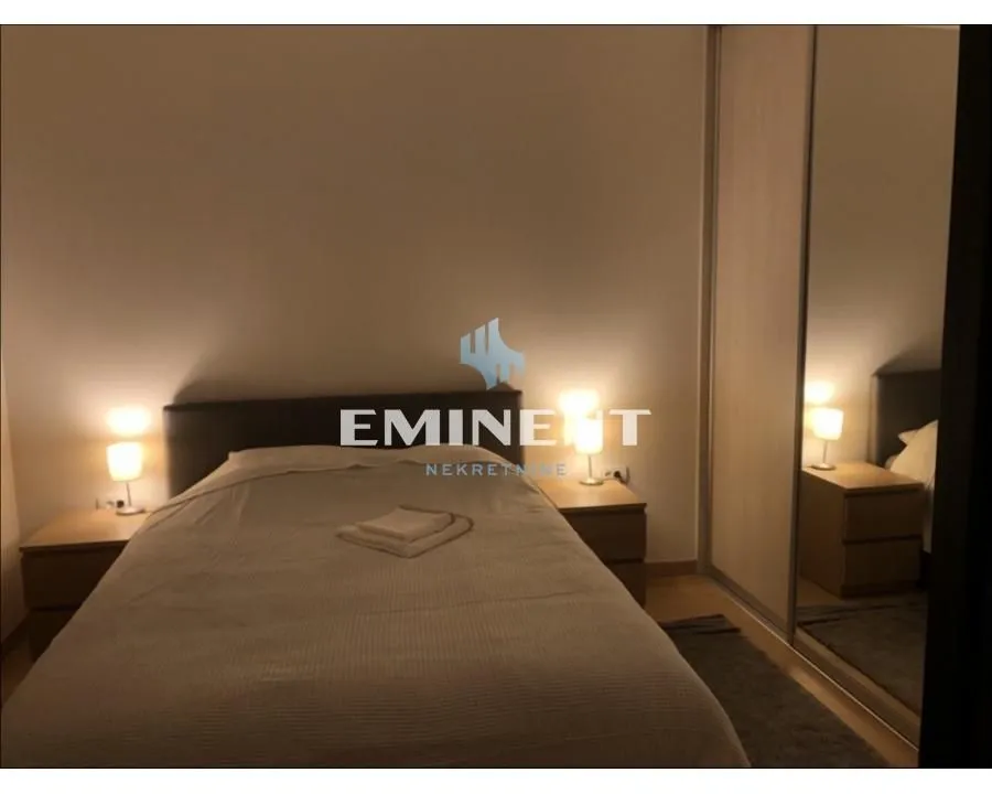 Rent, apartment, 65m², Vračar Sve Podlokacije, Beograd