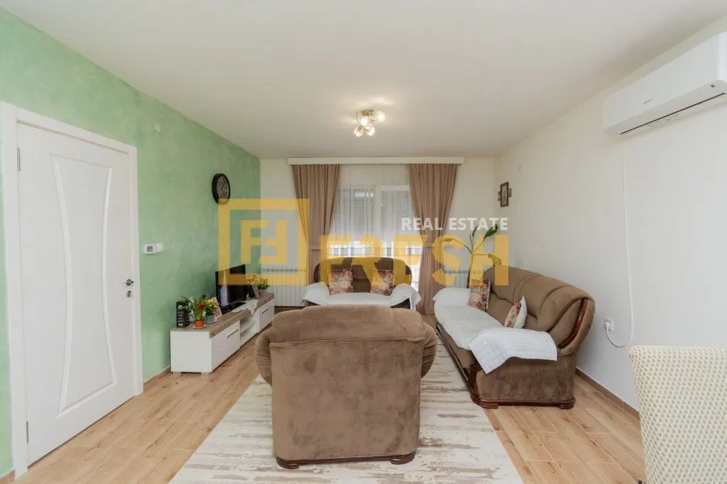 Rent, house, 110m², Kokoti, Podgorica