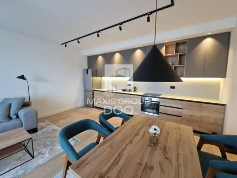 Izdavanje, trosoban stan, 89m², Savski Venac, Beograd - image 10