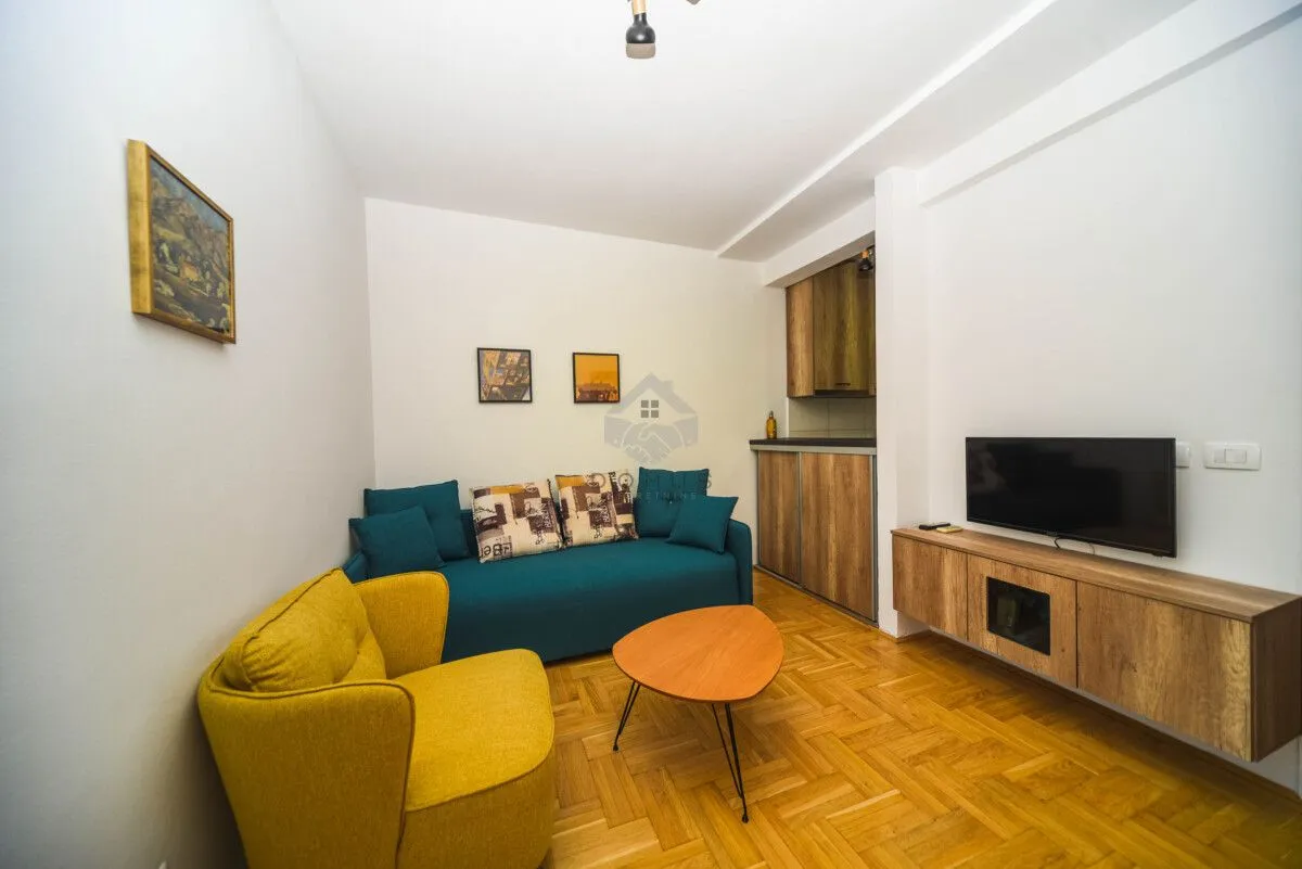 Izdavanje, stan, 25m², Vezirov Most, Podgorica