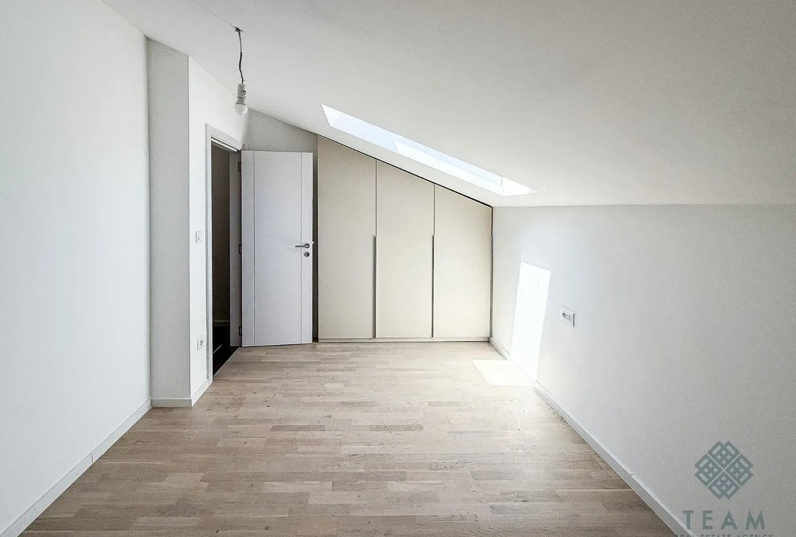 Prodaja, jednosoban stan, 50m², Tološi, Podgorica