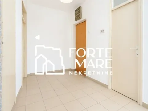 Prodaja, jednosoban stan, 56m², Topla, Herceg Novi - image 3