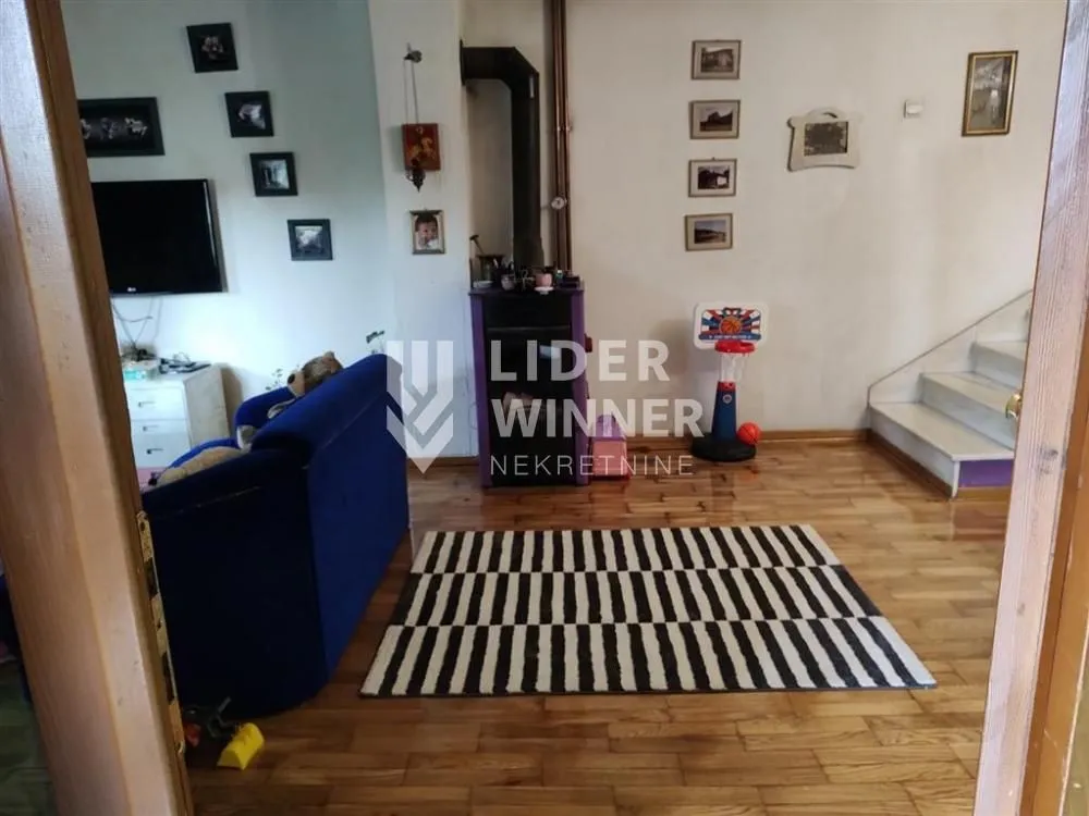 Sale, house, 192m², Lekino Brdo, Voždovac Sve Podlokacije