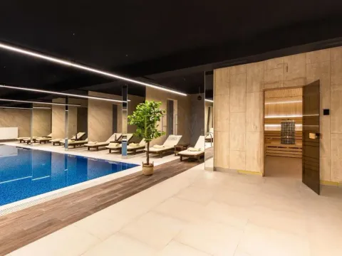 Sale, one bedroom apartment, 38m², Bečići, Budva - image 12