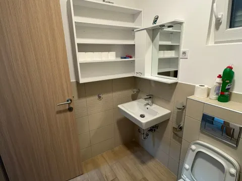 Rent, apartment, 37m², Babin Do, Budva - image 3