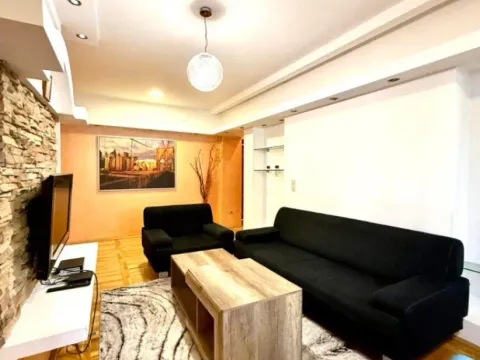 Izdavanje, trosoban stan, 90m², Centar, Podgorica - image 3