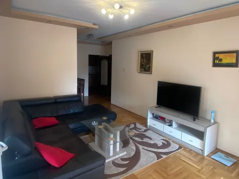 Izdavanje, dvosoban stan, 63m², Kruševac, Podgorica - image 7